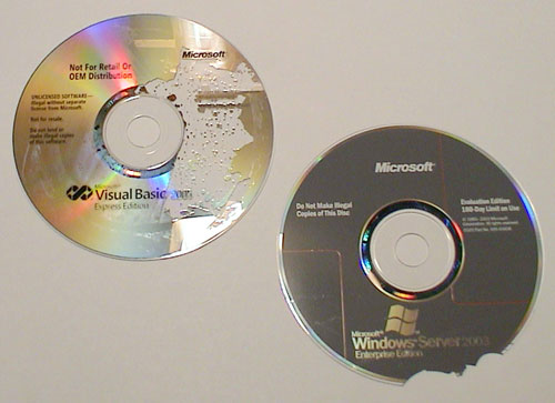 brokencds.jpg (33396 bytes)