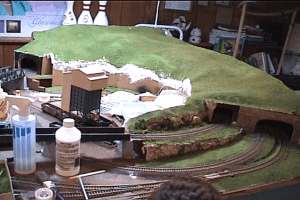 trai001.jpg (12366 bytes)